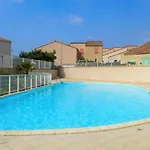 Maison De Climatisee Avec Piscine - St Pierre La Mer- 700m