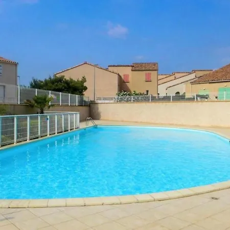Maison De Climatisee Avec Piscine - St Pierre La Mer- 700m