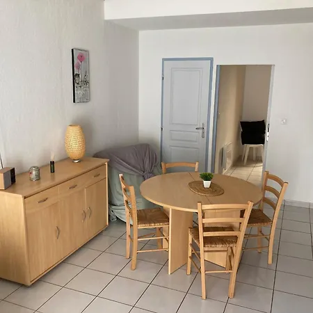 Maison De Climatisee Avec Piscine - St Pierre La Mer- 700m Ferienhaus Saint-Pierre-la-Mer (Aude)
