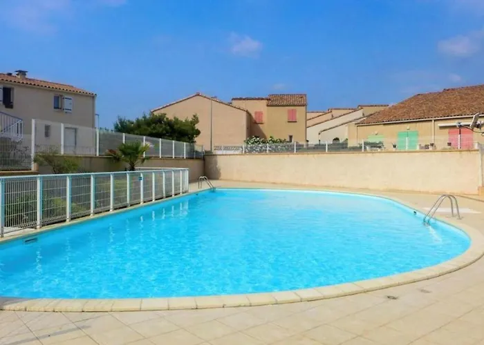 Maison De Climatisee Avec Piscine - St Pierre La Mer- 700m