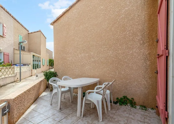 Maison De Climatisee Avec Piscine - St Pierre La Mer- 700m *