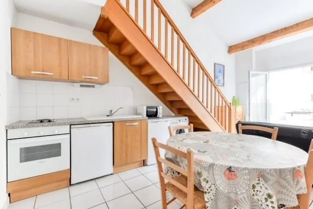 Tatil Evi Maison De Climatisee Avec Piscine - St Pierre La Mer- 700m *